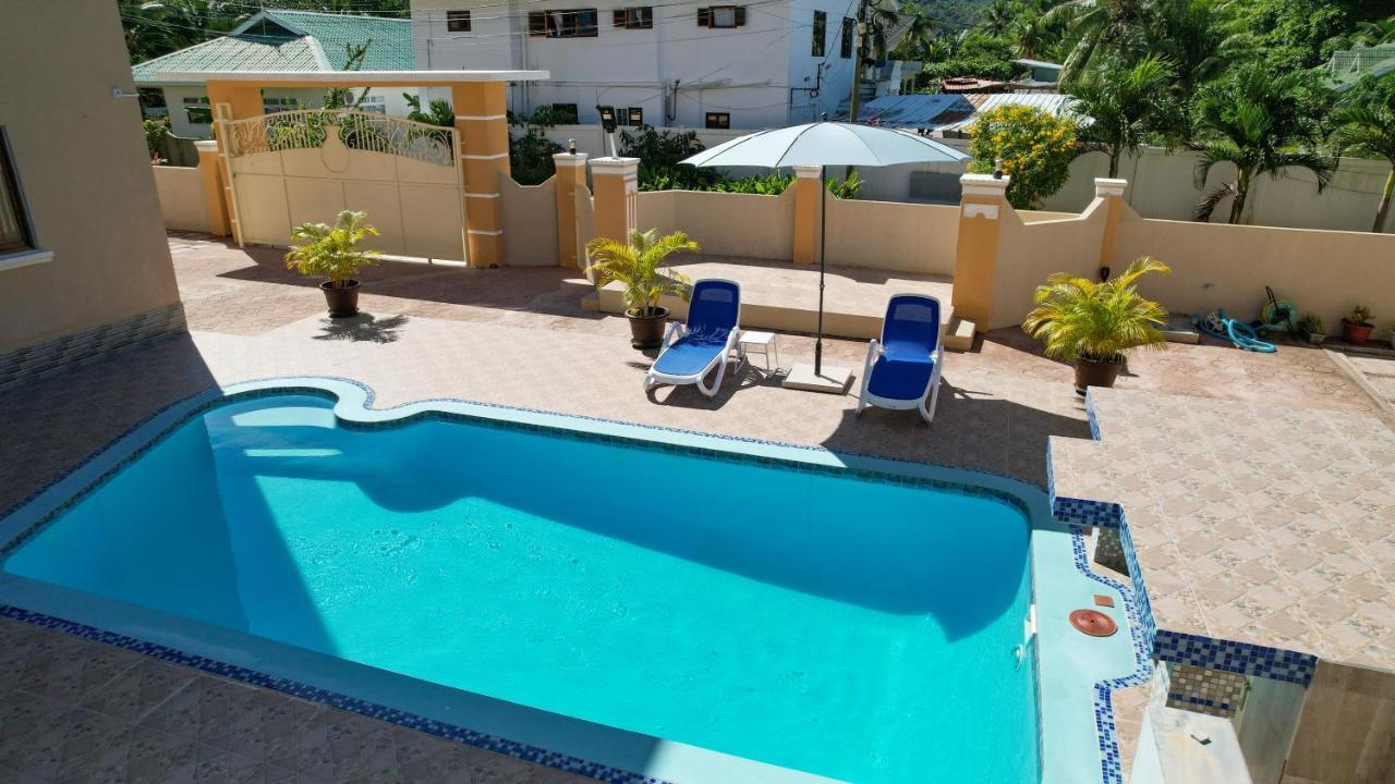 גרנד אנס Stone Self Catering Apartment מראה חיצוני תמונה