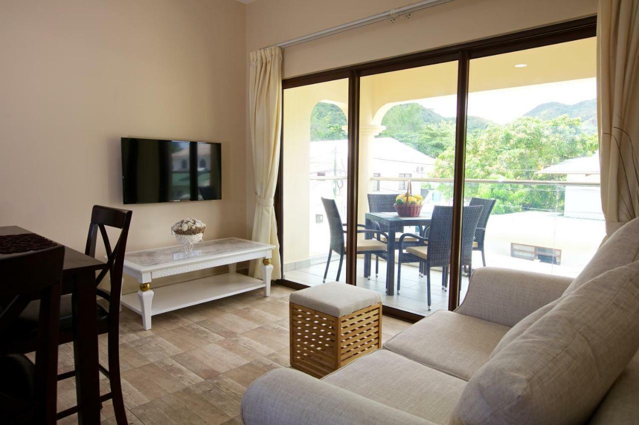 גרנד אנס Stone Self Catering Apartment מראה חיצוני תמונה